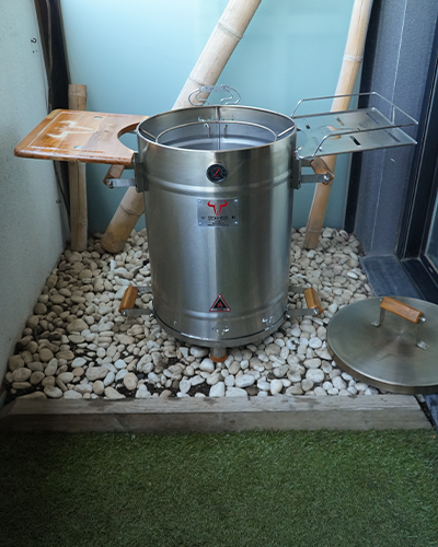 Imagen de la mesa de acero inox 304 de Steak and Beer España